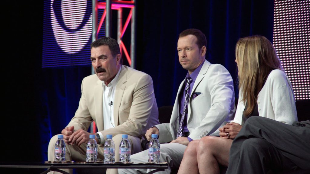 Tom Selleck og Donnie Wahlberg fra Blue Bloods ved Television Critics Associations sommersamling i 2010