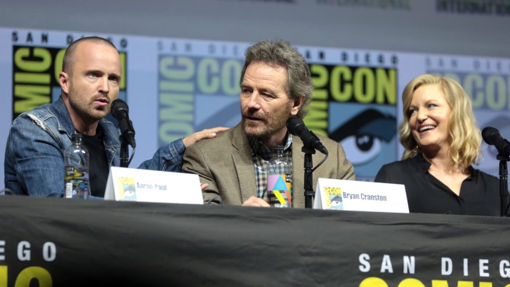 Aaron Paul, Bryan Cranston og Anna Gunn ved Breaking Bad-jubilæumspanelet på San Diego Comic-Con 2018