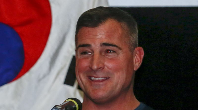 George Eads ved et meet-and-greet i biografen på USAG-Yongsan, januar 2019