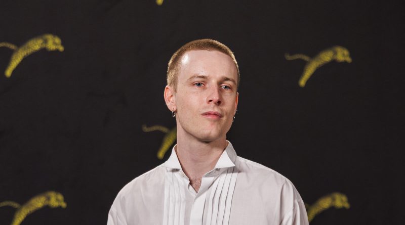 Louis Hofmann ved photocallet for filmen Object a på filmfestivalen i Locarno i august 2026