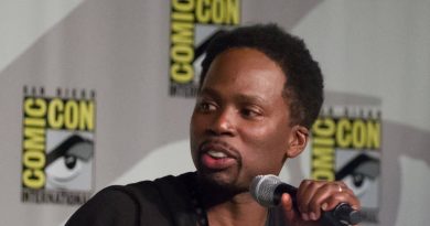 Harold Perrineau, der spiller Boyd Stevens i FROM, ved San Diego Comic-Con 2014