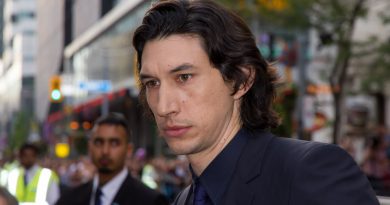 Adam Driver ved premieren på While We're Young på Toronto International Film Festival 2014
