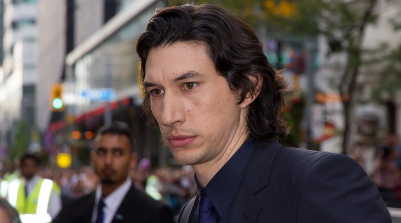 Adam Driver ved premieren på While We're Young på Toronto International Film Festival 2014