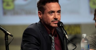 Robert Downey Jr., der spiller Tony Stark, på San Diego Comic-Con 2014