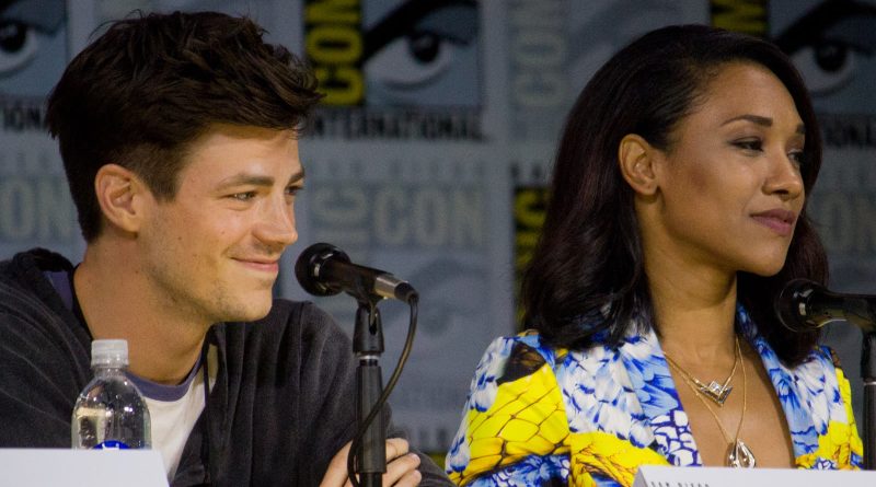 Grant Gustin og Candice Patton ved The Flash-panelet på San Diego Comic-Con 2017