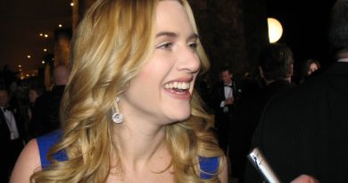 Kate Winslet interviewes på den røde løber ved Palm Springs International Film Festival 2007