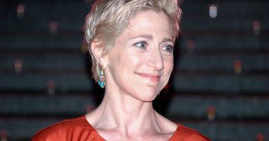 Edie Falco ved Vanity Fairs åbningsfest for Tribeca Film Festival 2009