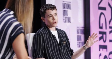 Elliot Page taler om sin erindringsbog «Pageboy» ved National Book Festival 2023
