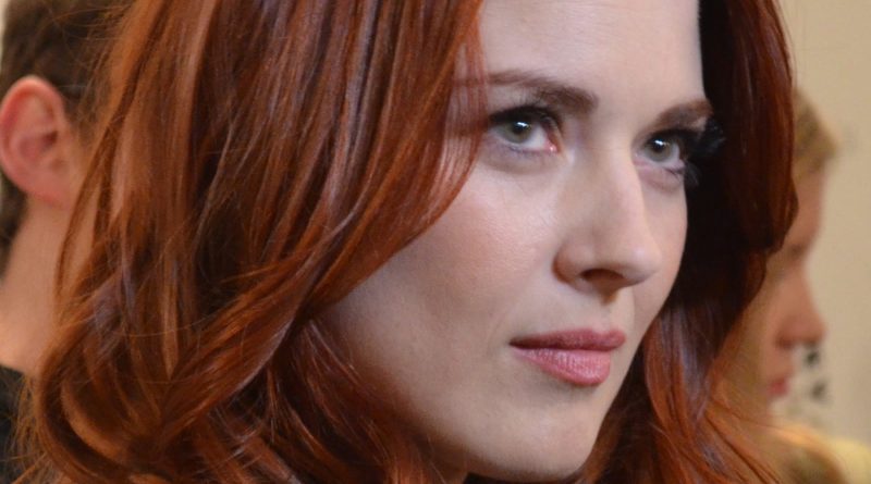 Portræt af Alexandra Breckenridge